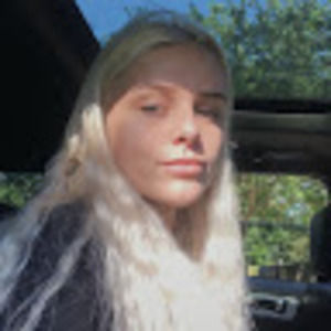 Meet your Posher, Tessa